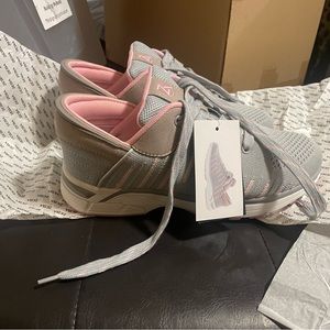 Zeba Women's Pink and Gray Athletic Shoes XWide Collapsible heel shoes